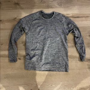 lululemon mens long sleeve workout shirt